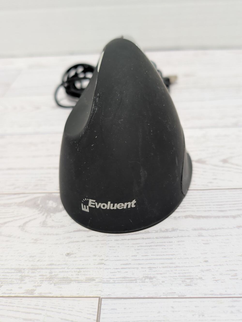 Evoluent Vertical Mouse 3 Wired USB Mouse Right-Handed Ergonomic 6 Button Black